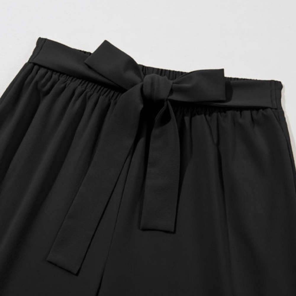 Bette- Elegant Black Wide-Leg Pants - Picture 4 of 4